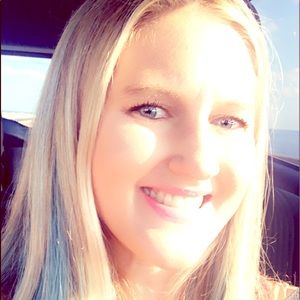 Meet your Posher, Madi